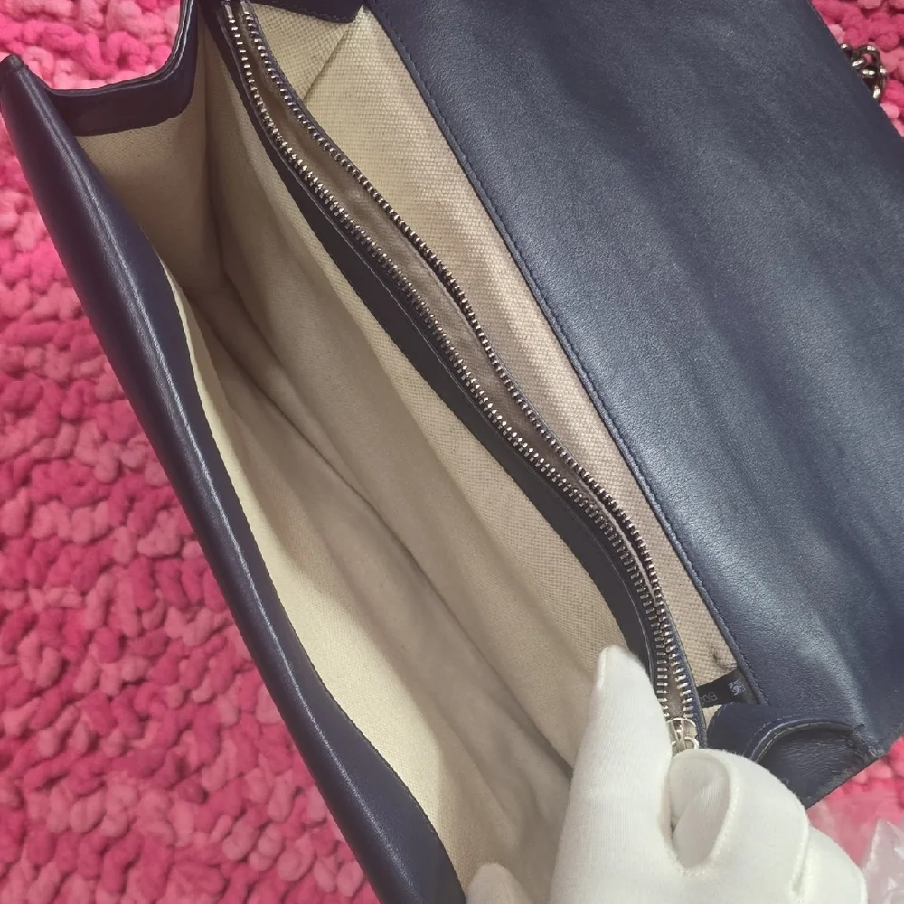 Gucci Red and Cream Shoulder‎ Bag - Picture 12 of 17